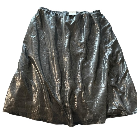 Old Navy Shiny Metallic Gray A-Line Skirt - Picture 2 of 5